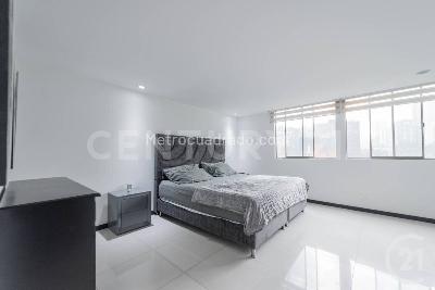 Apartamento de 2 alcobas en venta en El Poblado, Medellín, 107 m² · foto 14 de 20