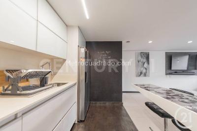 Apartamento de 2 alcobas en venta en El Poblado, Medellín, 107 m² · foto 8 de 20
