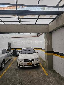 Apartamento de 3 alcobas en venta en Laureles, Medellín, 105 m² · foto 19 de 20