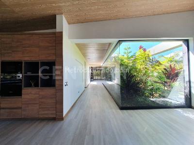 Casa de 4 alcobas en venta en Llano Grande, Rionegro, 1875 m² · foto 9 de 20