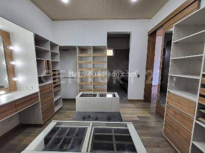 Casa de 4 alcobas en venta en Llano Grande, Rionegro, 1875 m² · foto 12 de 20