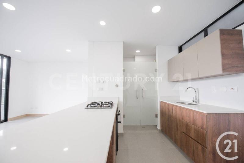 2BR Apartment in El Poblado (98 m²) - 4