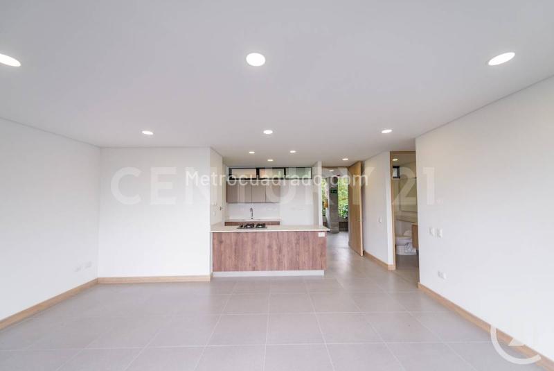 2BR Apartment in El Poblado (98 m²) - 5