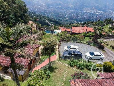 Casa de 5 alcobas en venta en Altos Del Poblado, Medellín · foto 6 de 19