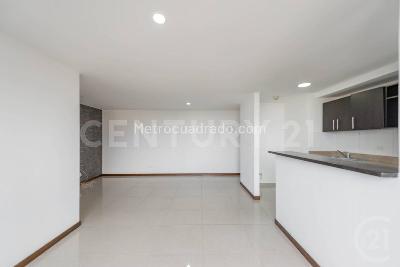 Apartamento en venta en La Abadia, Envigado · foto 2 de 20