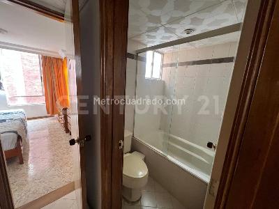 Apartamento en venta en El Poblado, Medellín · foto 16 de 20
