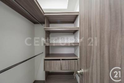Apartamento de 1 alcoba en arriendo en El Poblado, Medellín, 55 m² · foto 9 de 12