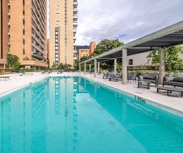Apartamento de 2 alcobas en arriendo en El Poblado, Medellín, 96 m² · foto 8 de 20