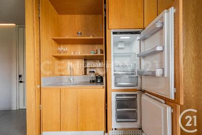 Apartamento de 2 alcobas en venta en El Poblado, Medellín, 184 m² · foto 9 de 20
