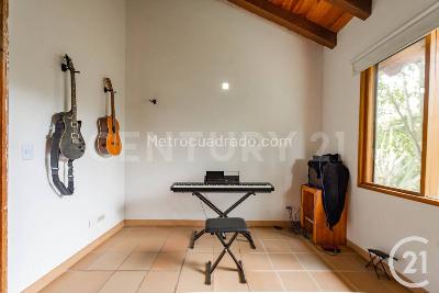 Casa de 4 alcobas en venta en Llanogrande, Rionegro, 1780 m² · foto 13 de 20