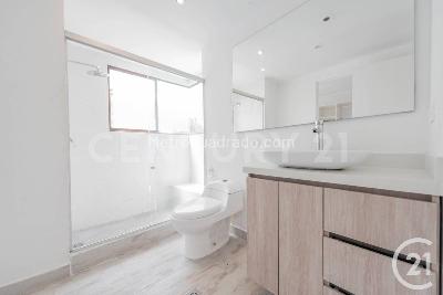 Apartamento en venta en El Poblado, Medellín · foto 10 de 20