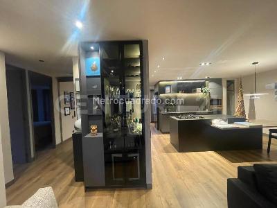 Apartamento de 3 alcobas en venta en Los Parra, Medellín, 135 m² · foto 5 de 20
