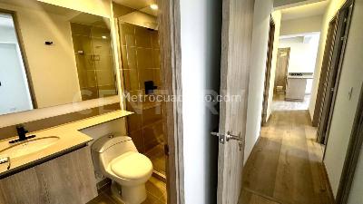 Apartamento de 3 alcobas en arriendo en Ciudad Del Rio, Medellín, 72 m² · foto 7 de 20