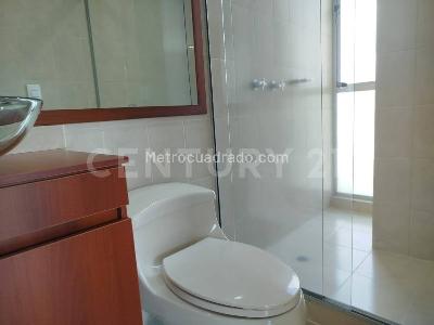 Apartamento de 1 alcoba en arriendo en El Poblado, Medellín, 47 m² · foto 10 de 19