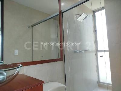 Apartamento de 1 alcoba en arriendo en El Poblado, Medellín, 47 m² · foto 11 de 19