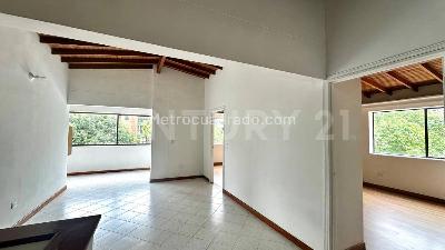 Apartamento en venta en La 10, Medellín · foto 7 de 20