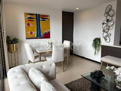 Apartamento de 3 alcobas en venta en El Poblado, Medellín, 90 m² · foto 3 de 20