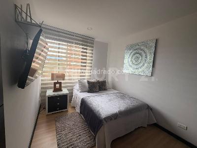 Apartamento de 3 alcobas en venta en El Poblado, Medellín, 90 m² · foto 8 de 20