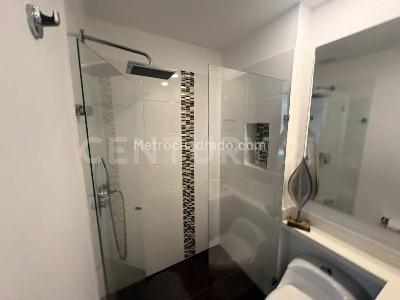 Apartamento de 3 alcobas en venta en El Poblado, Medellín, 90 m² · foto 16 de 20