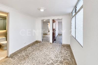 Apartamento de 3 alcobas en arriendo en Laureles, Medellín, 127 m² · foto 4 de 20