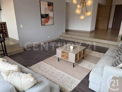 Apartamento de 3 alcobas en venta en El Poblado, Medellín, 277 m² · foto 9 de 20