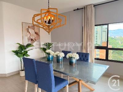 Apartamento de 3 alcobas en venta en El Poblado, Medellín, 277 m² · foto 19 de 20