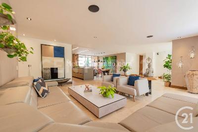 Apartamento en venta en El Poblado, Medellín · foto 17 de 20