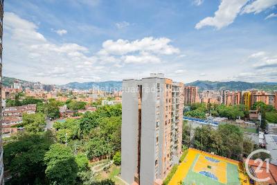 Apartamento de 3 alcobas en venta en Villa Grande, Envigado, 107 m² · foto 5 de 14