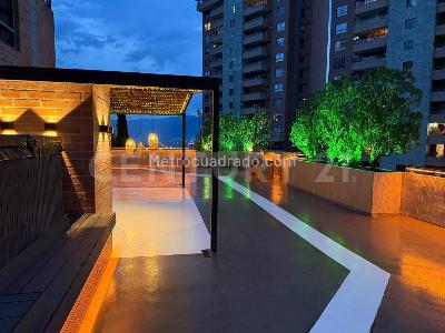 Apartamento en arriendo en El Poblado, Medellín · foto 7 de 20
