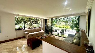 Apartamento de 3 alcobas en venta en San Lucas, Medellín, 305 m² · foto 2 de 19