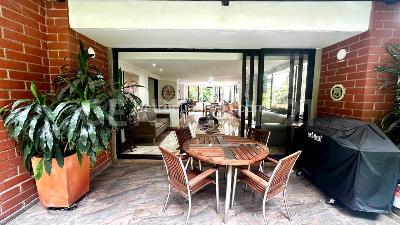 Apartamento de 3 alcobas en venta en San Lucas, Medellín, 305 m² · foto 7 de 19