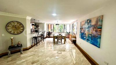Apartamento de 3 alcobas en venta en San Lucas, Medellín, 305 m² · foto 9 de 19