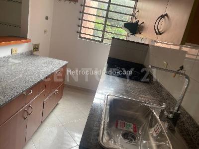 Apartamento de 2 alcobas en arriendo en La Abadia, Medellín, 71 m² · foto 4 de 12