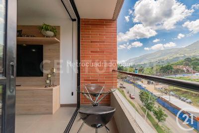 Apartamento en venta en Envigado, Envigado · foto 2 de 20