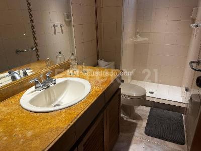 Apartamento en venta en El Poblado, Medellín · foto 10 de 20