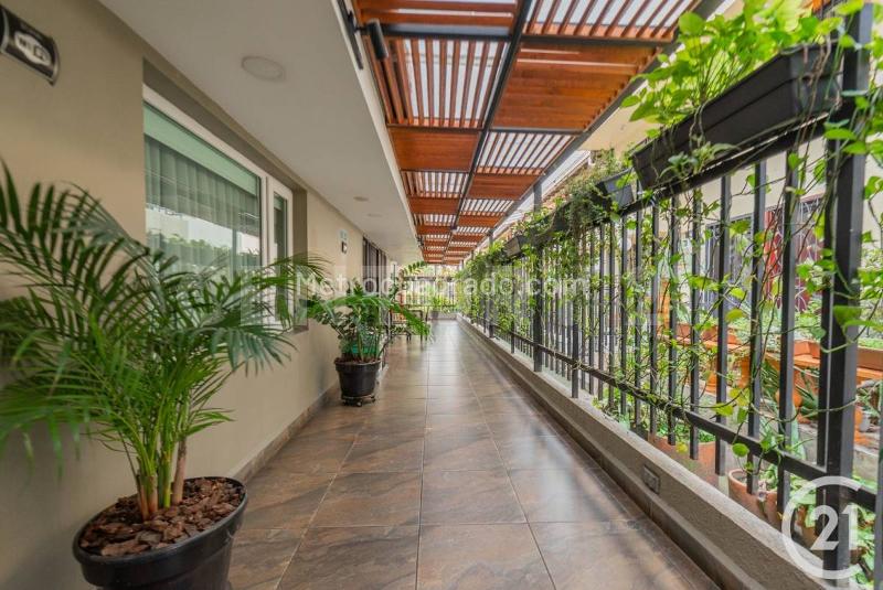 Edificio de Oficinas en Venta, Medellin, Medellín - Vista 2