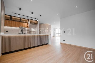 Apartamento de 3 alcobas en venta en El Poblado, Medellín, 150 m² · foto 2 de 20