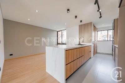 Apartamento de 3 alcobas en venta en El Poblado, Medellín, 150 m² · foto 4 de 20