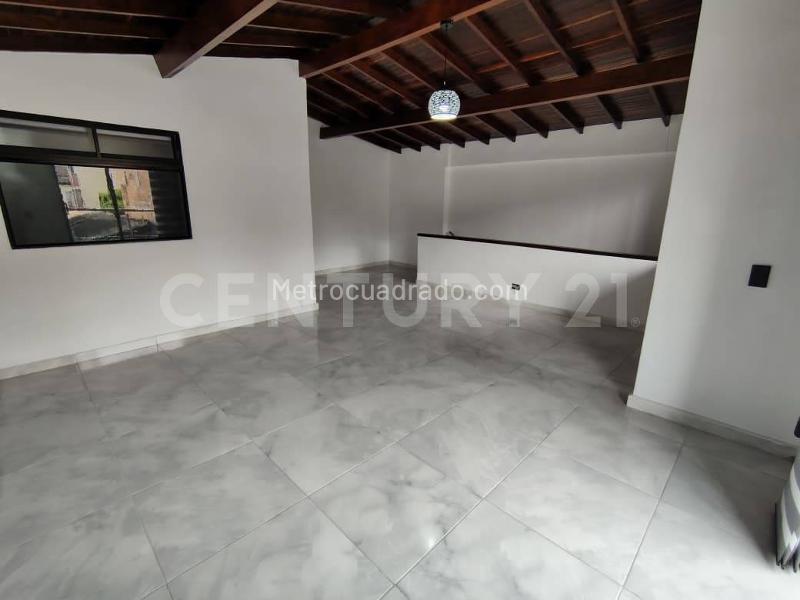 Piso – Bello - Más