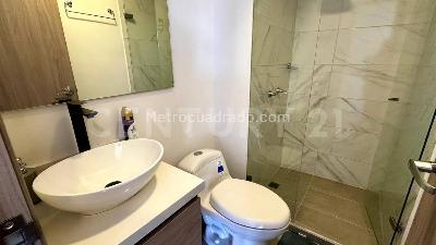 Apartamento de 3 alcobas en venta en Barro Blanco, Rionegro, 76 m² · foto 5 de 20