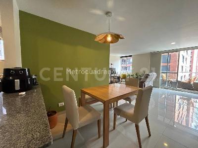 Apartamento de 2 alcobas en arriendo en El Poblado, Medellín, 73 m² · foto 11 de 18