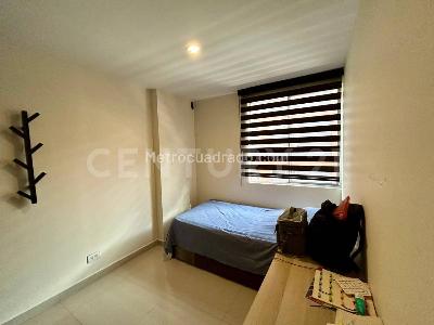 Apartamento de 2 alcobas en arriendo en El Poblado, Medellín, 73 m² · foto 16 de 18
