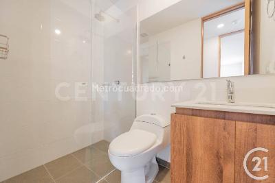 Apartamento de 2 alcobas en venta en Envigado, Envigado, 67 m² · foto 11 de 20