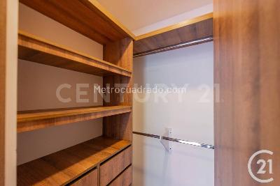 Apartamento de 2 alcobas en venta en Envigado, Envigado, 67 m² · foto 12 de 20