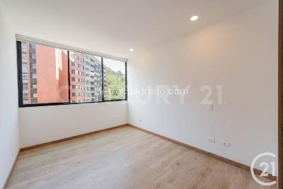 Apartamento de 2 alcobas en venta en Envigado, Envigado, 67 m² · foto 13 de 20