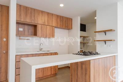 Apartamento de 2 alcobas en venta en Envigado, Envigado, 67 m² · foto 8 de 20