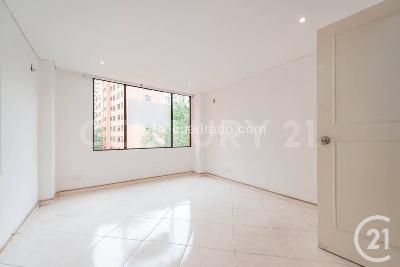 Apartamento de 3 alcobas en venta en El Poblado, Medellín, 120 m² · foto 11 de 20