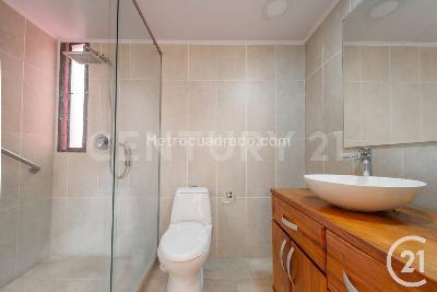 Apartamento de 3 alcobas en venta en El Poblado, Medellín, 120 m² · foto 14 de 20