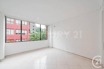 Apartamento de 3 alcobas en venta en El Poblado, Medellín, 120 m² · foto 16 de 20
