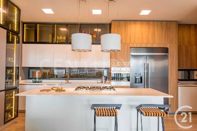 Apartamento de 3 alcobas en venta en El Poblado, Medellín, 483 m² · foto 16 de 20